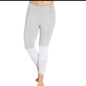 CALIA by Carrie Underwood Gray and White Leggings